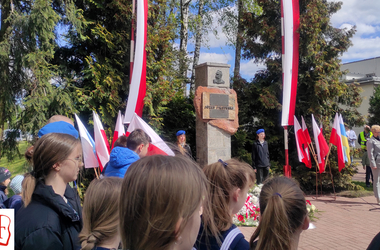 kliknięcie spowoduje wyświetlenie powiększonego zdjęcia